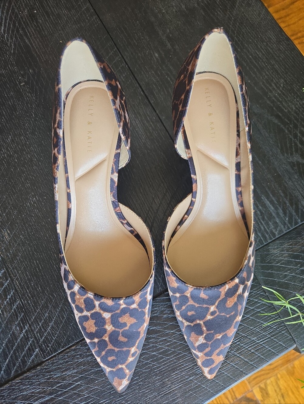 Kelly & Katie Relira Leopard Satin D’Orsay Pumps 9.5M - Picture 5 of 10